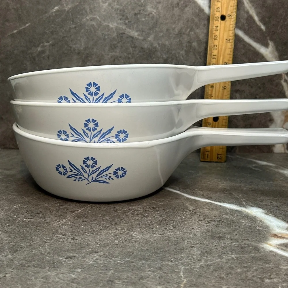 Corning Ware Blue Cornflower P-91-B 1 Pint Petite Pans Set of 3 Vintage White
